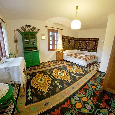 Casa Bunicii Din Bucovina Villa Vama  Eksteriør billede