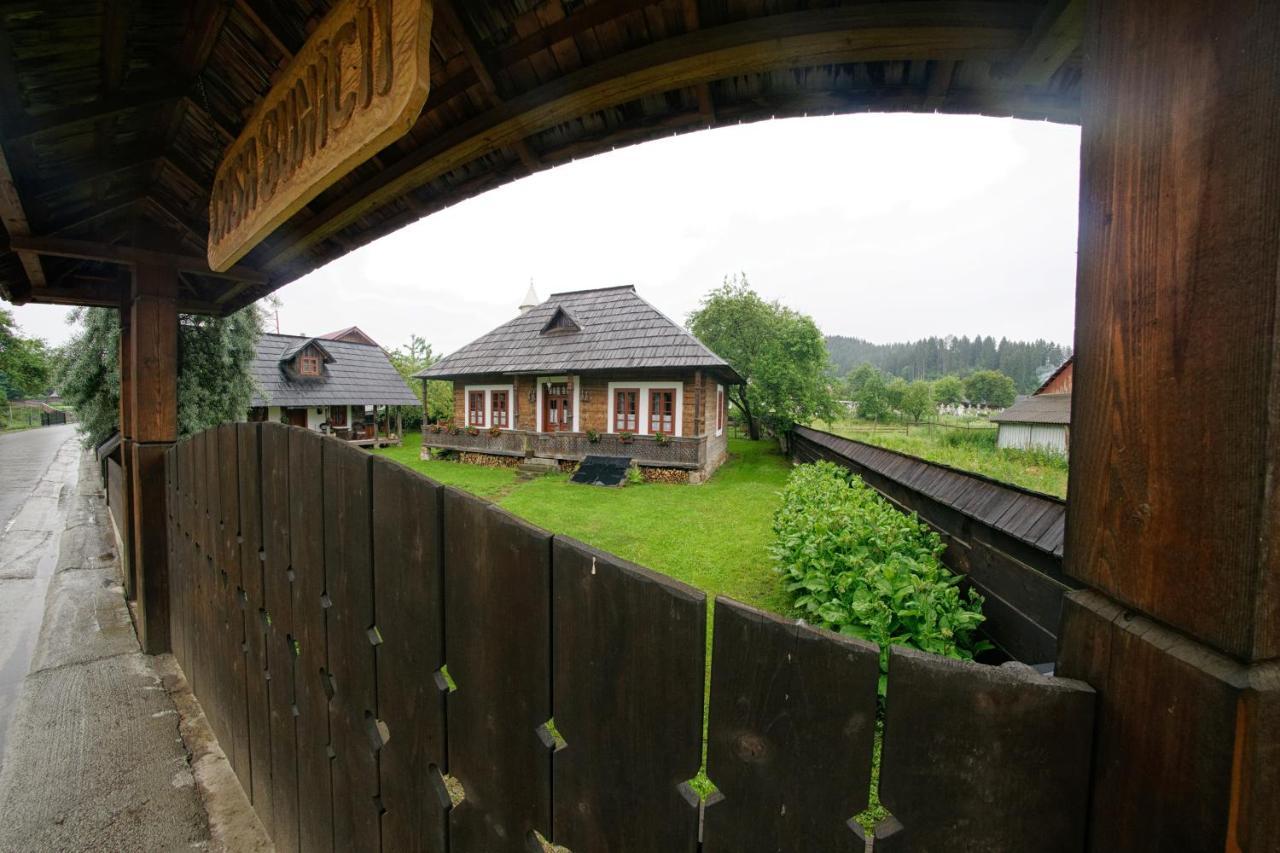 Casa Bunicii Din Bucovina Villa Vama  Eksteriør billede