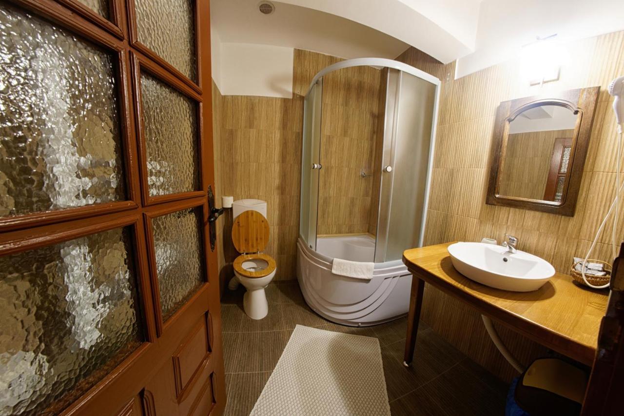Casa Bunicii Din Bucovina Villa Vama  Eksteriør billede